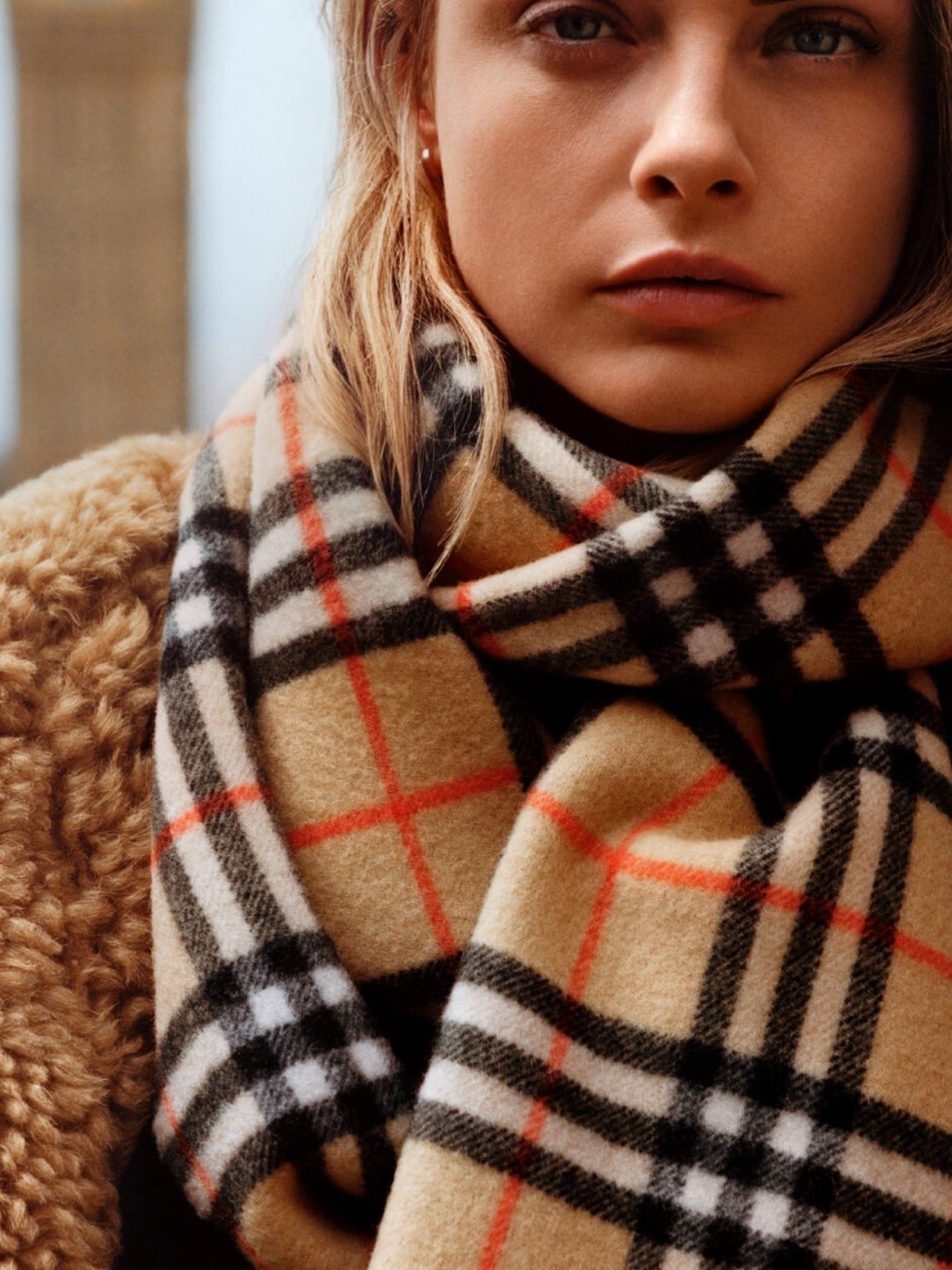 Classic Vintage Burberry Nova Check Wool Scarf With Fringed Edges